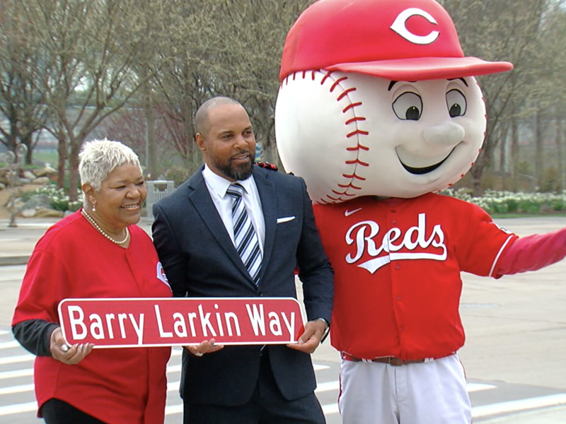 Street named after MLB Hall of Famer and former Reds player Barry 'The Cincinnati Kid' Larkin