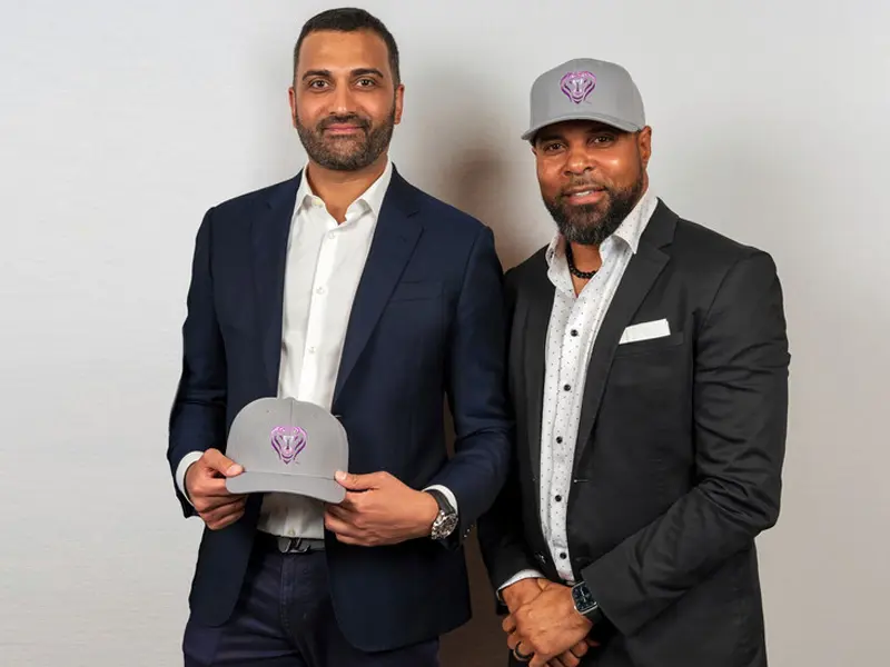 Reds great Barry Larkin on center stage for start of Baseball United in Dubai